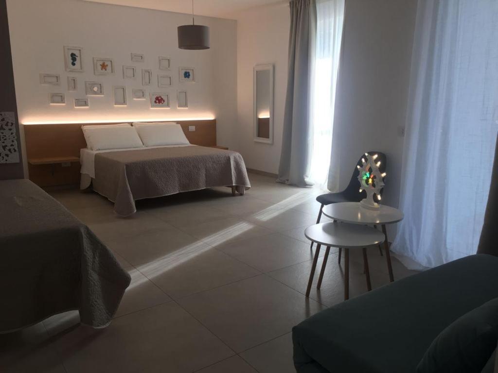Le Rondini House Hotel Monopoli Luaran gambar