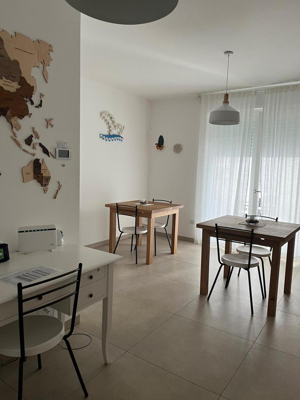 Le Rondini House Hotel Monopoli Luaran gambar